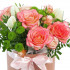 Букет цветов "Шляпная коробка Поцелуй на счастье"